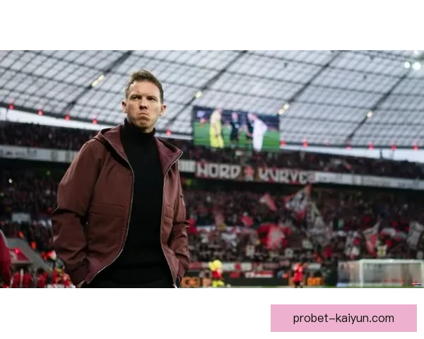 奥地利转会拜仁后表现相对稳定，持续吸引球迷关注